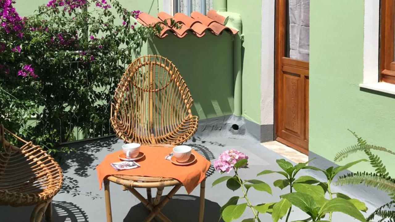 Casa Vacanze Zarinu Orgosolo Bagian luar foto