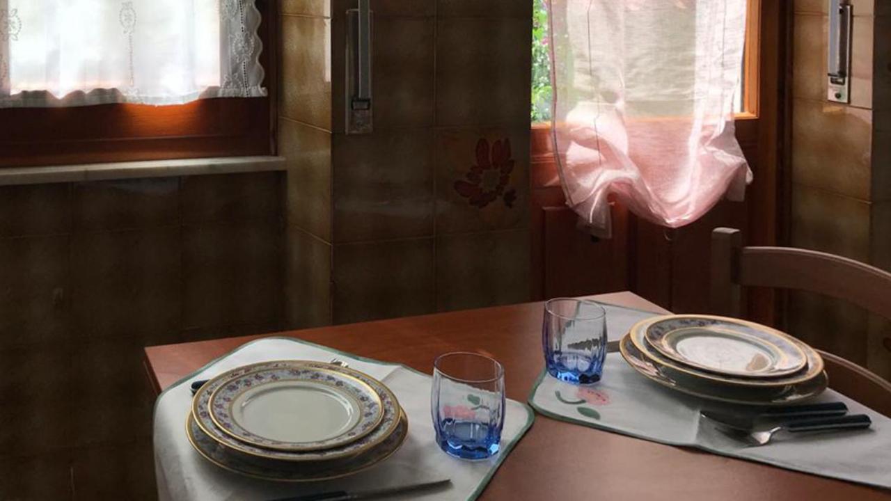 Casa Vacanze Zarinu Orgosolo Bagian luar foto