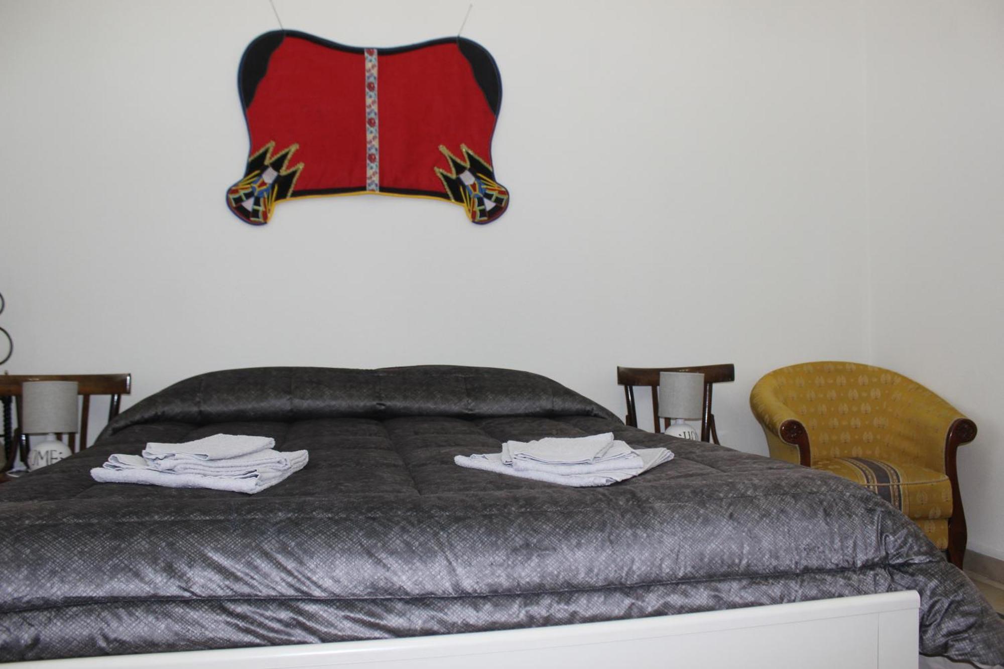 Casa Vacanze Zarinu Orgosolo Bagian luar foto